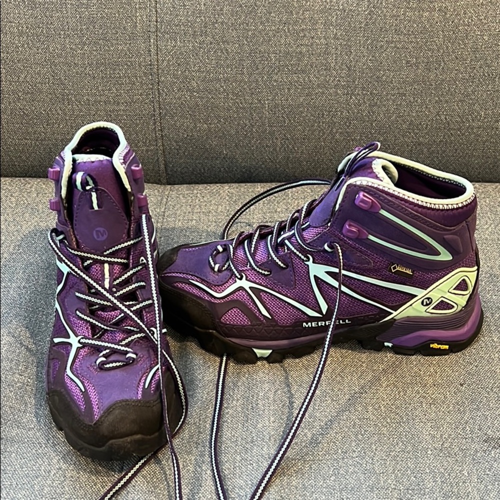New purple Merrell Vibram Gore-Tex hiking boots
